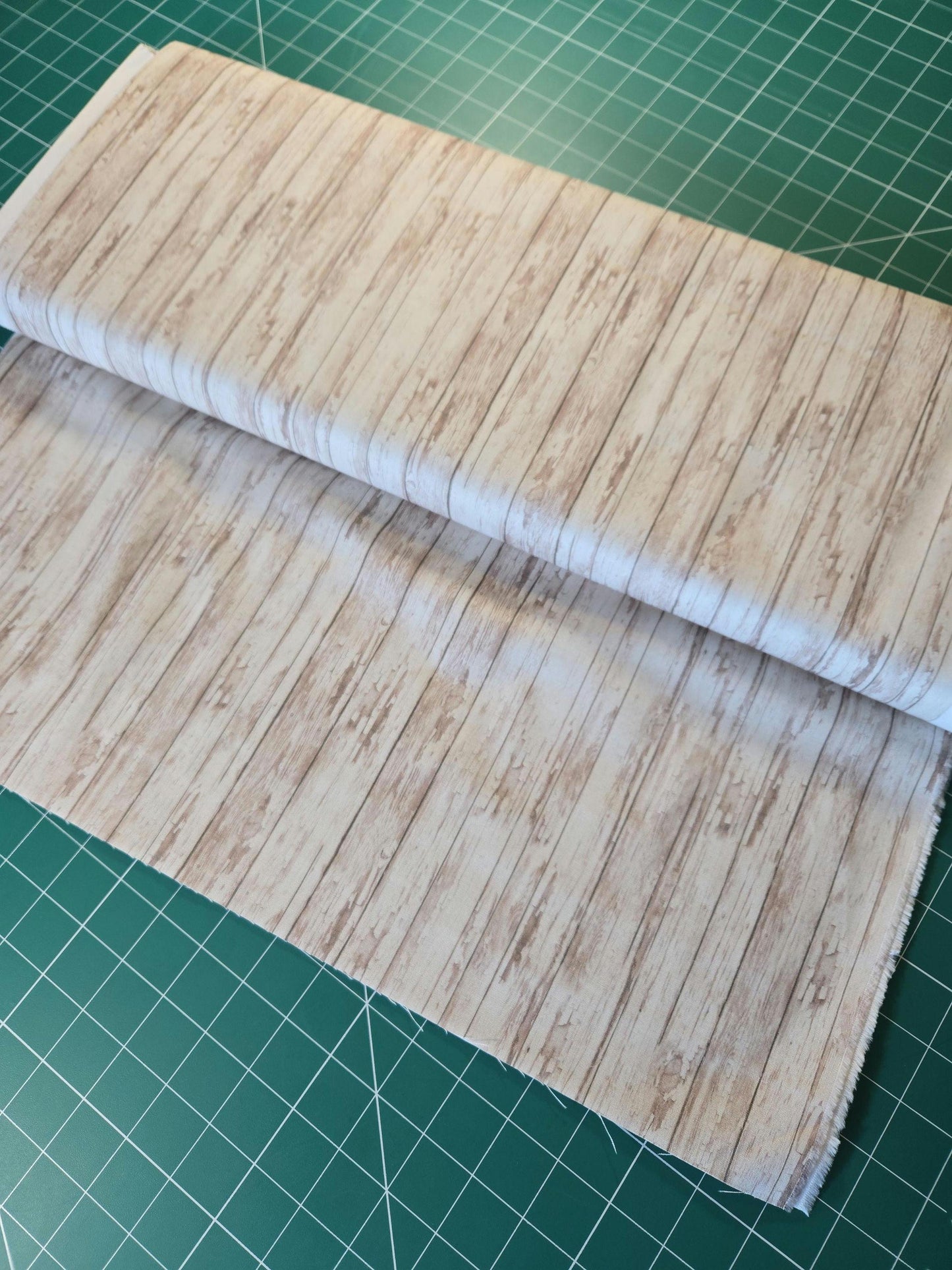 Weatherworn-Ecru-Michael Miller-BTY-Wood Grain Look