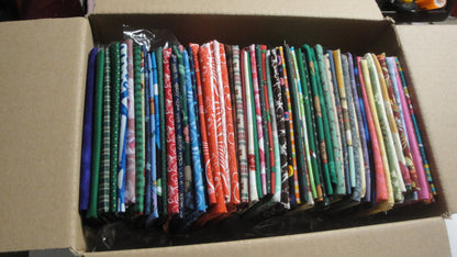 Fat Quarter "Treasure Trove"-60 Fat Quarters, 1 Panel